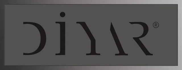 Logo · 03